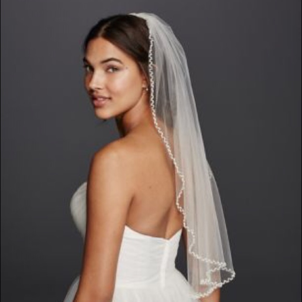 White veil with rhinestones